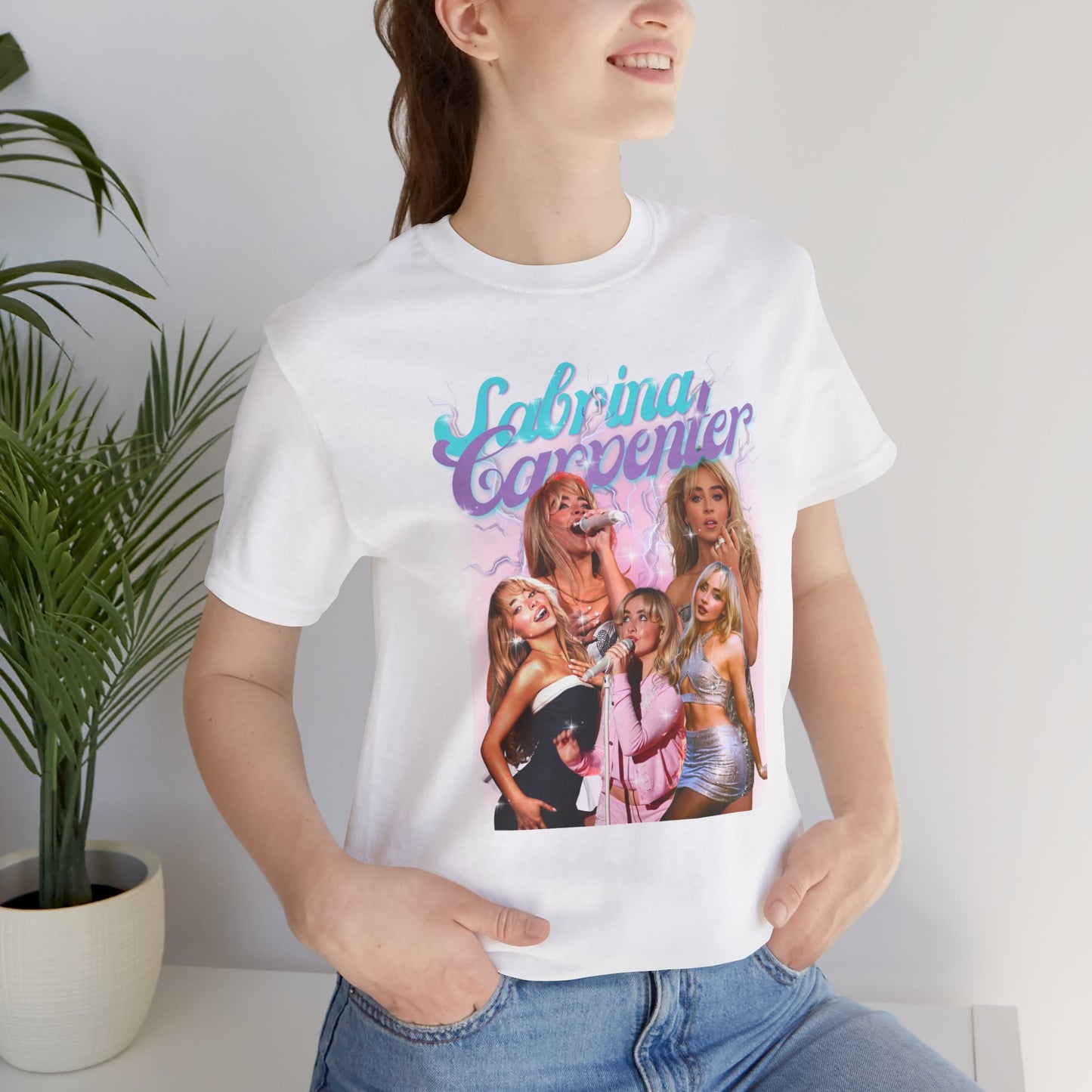 Sabrina Carpenter Graphic Tee – Unisex Short Sleeve T-Shirt for Fans